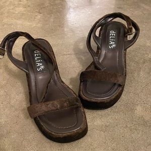 Delias chunky sandal